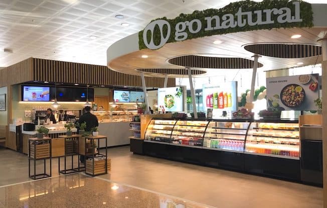 Punto de encuentro T1 Aeropuerto de Barcelona-El Prat en llegadas